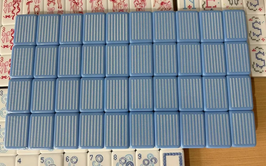 Blue patterned American Mahjong tile backs